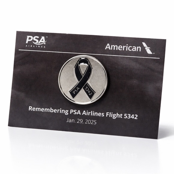 American Airlines Other - American Airlines Remembering PSA Airlines Flight 5342
Commemorative Ribbon Pin